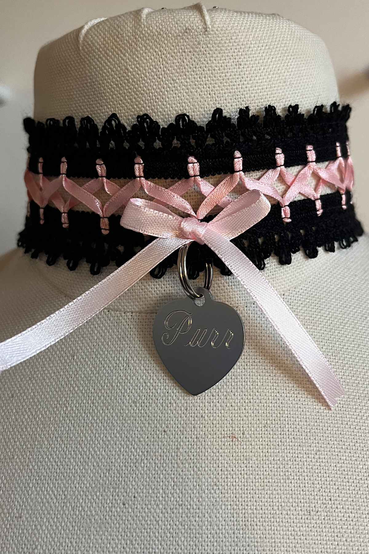 Ribbon 2025 choker necklace